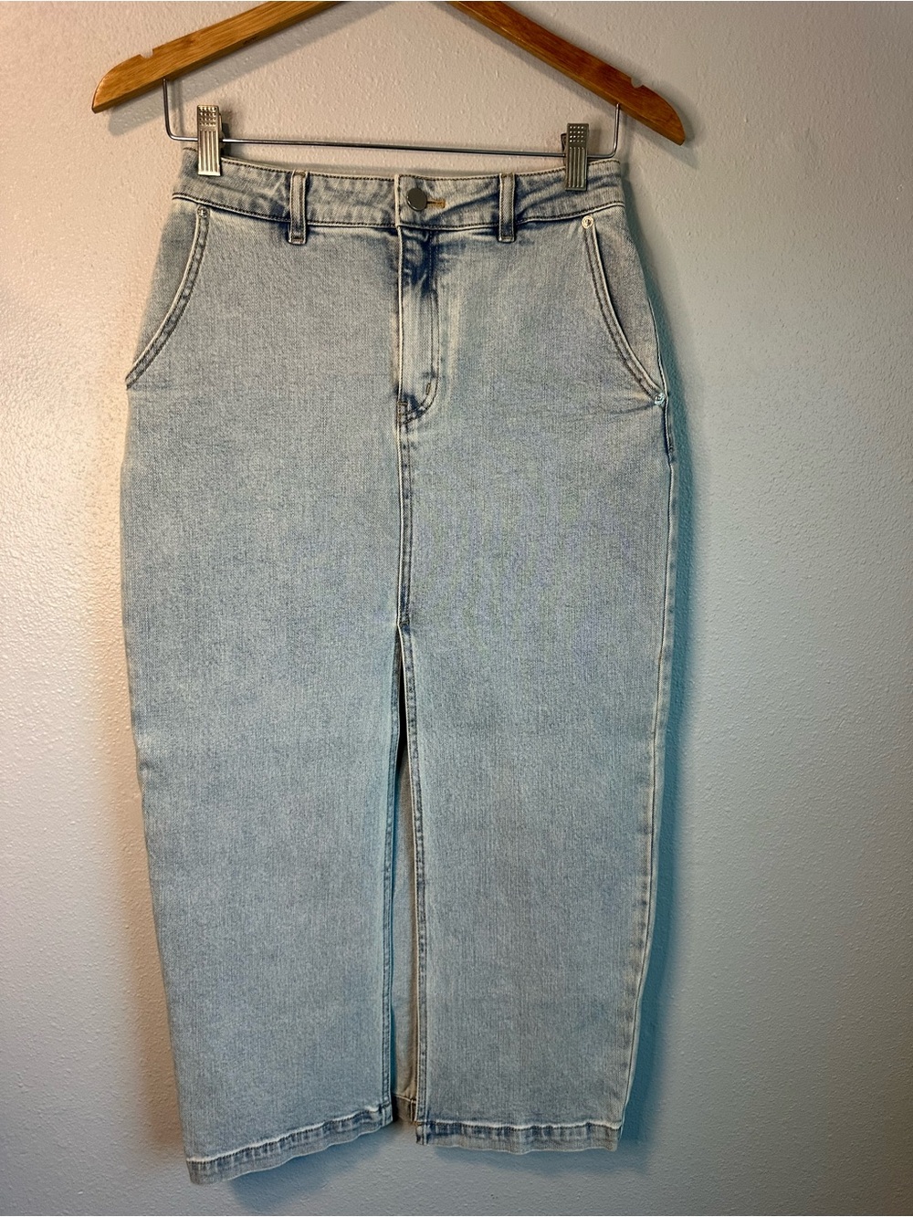 NWOT Generation Love Light Wash Denim Front Slit Midi Skirt